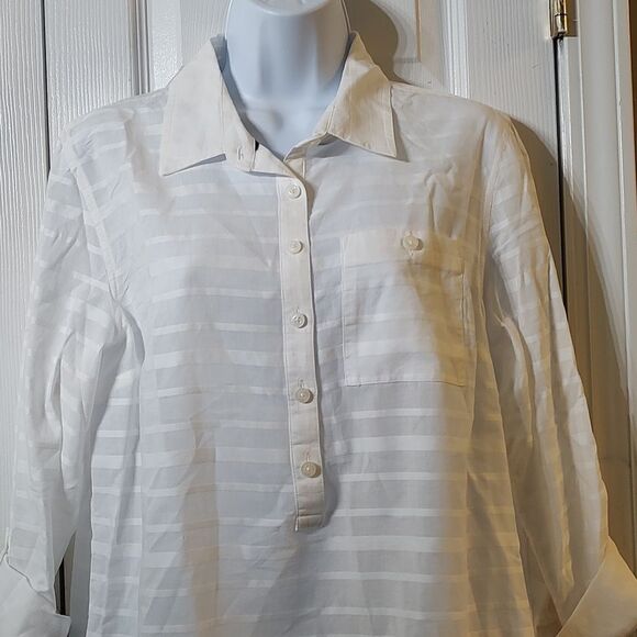 TOMMY HILFIGER BOYFRIEND FIT WHITE ON WHITE BUTTON DOWN BLOUSE  Sz M - Picture 3 of 5